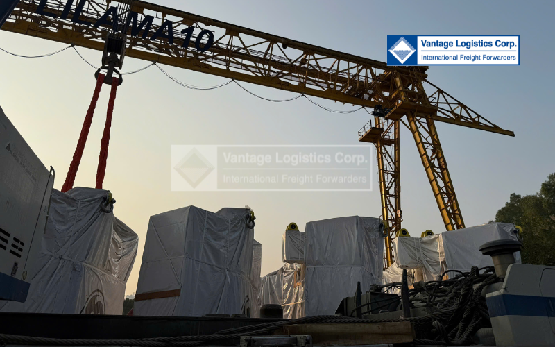 Successfully Continued the Transportation of Equipment for the Hoa Binh Hydropower Plant Expansion Project Successfully Continued the Transportation of Equipment for the Hoa Binh Hydropower Plant Expansion Project