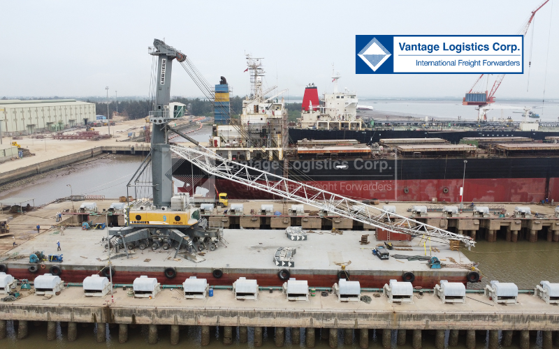 Vận chuyển thành công 4 cẩu Liebherr LHM550 + LHM500 từ cảng Tân Vũ, Hải Phòng về nhà máy Nosco Shipyard Quảng Ninh