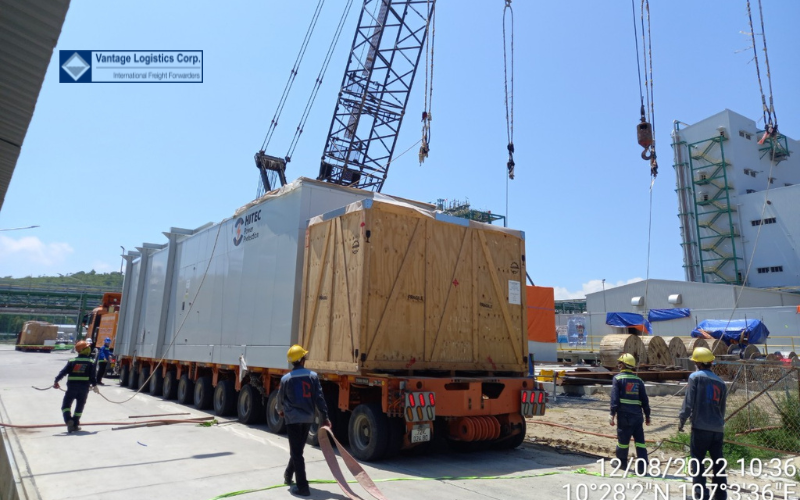 Vận chuyển thành công hai lô hàng tiếp theo của dự án Lọc Dầu Long Sơn