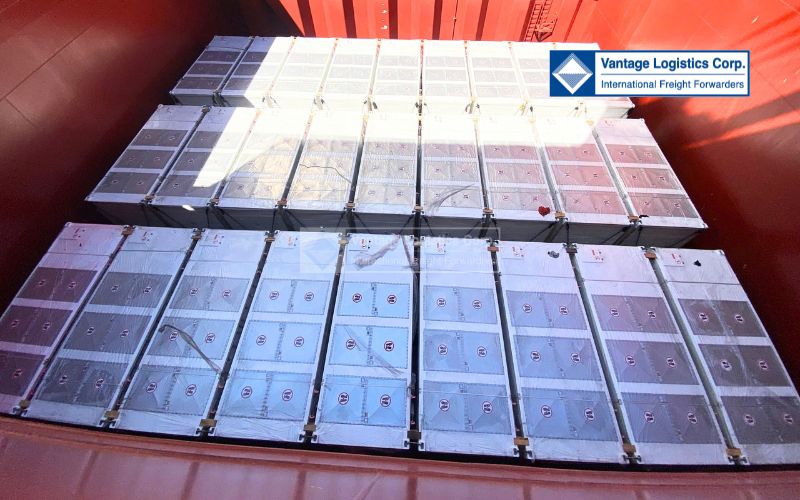VANTAGE LOGISTICS HỖ TRỢ VẬN CHUYỂN HỆ THỐNG LƯU TRỮ NĂNG LƯỢNG PIN CHO CÁC DỰ ÁN NĂNG LƯỢNG SẠCH TẠI CHILE